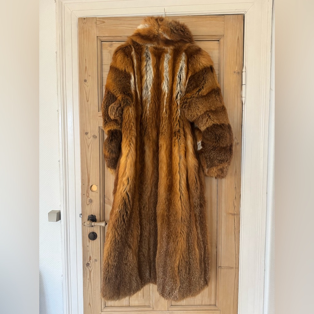 Rare vintage real fox fur coat in mint condition
